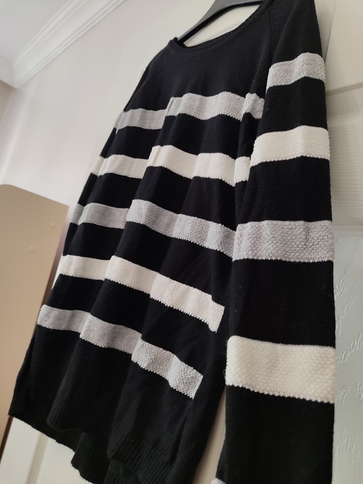 Çizgili Salaş Midi Kadın Kazak - Görsel 4