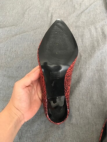 36 Beden kırmızı Renk Stiletto