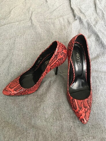 Hotiç Stiletto