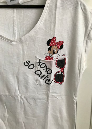 Pamuklu Beyaz V Yaka Kısa Kollu Tişört - Görsel 2