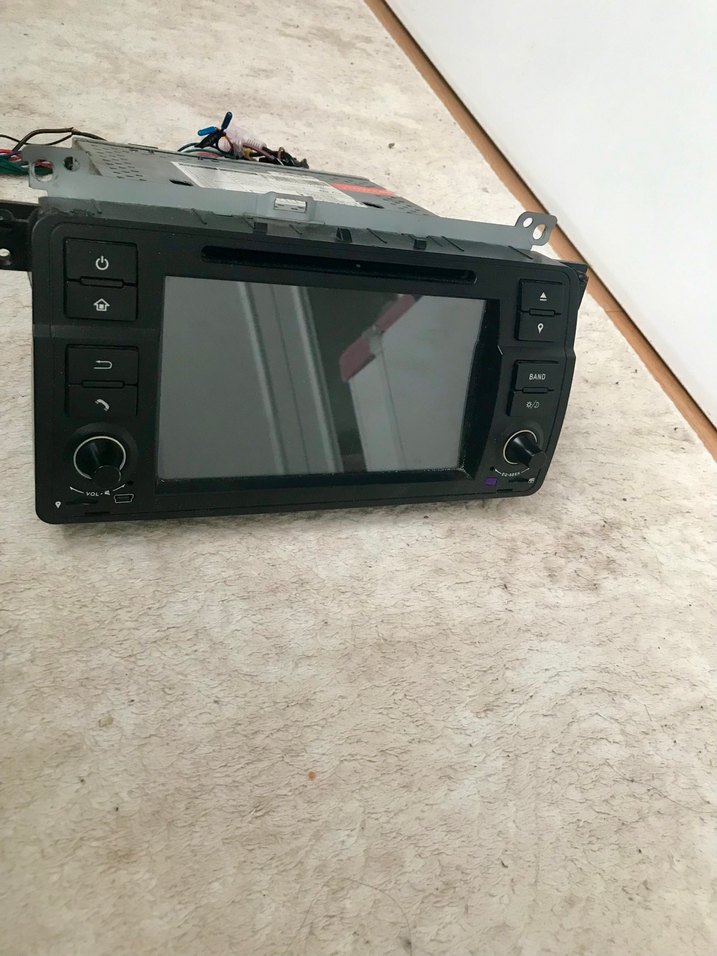 Siyah Araç Müzik Sistemi Ekranlı - Görsel 2