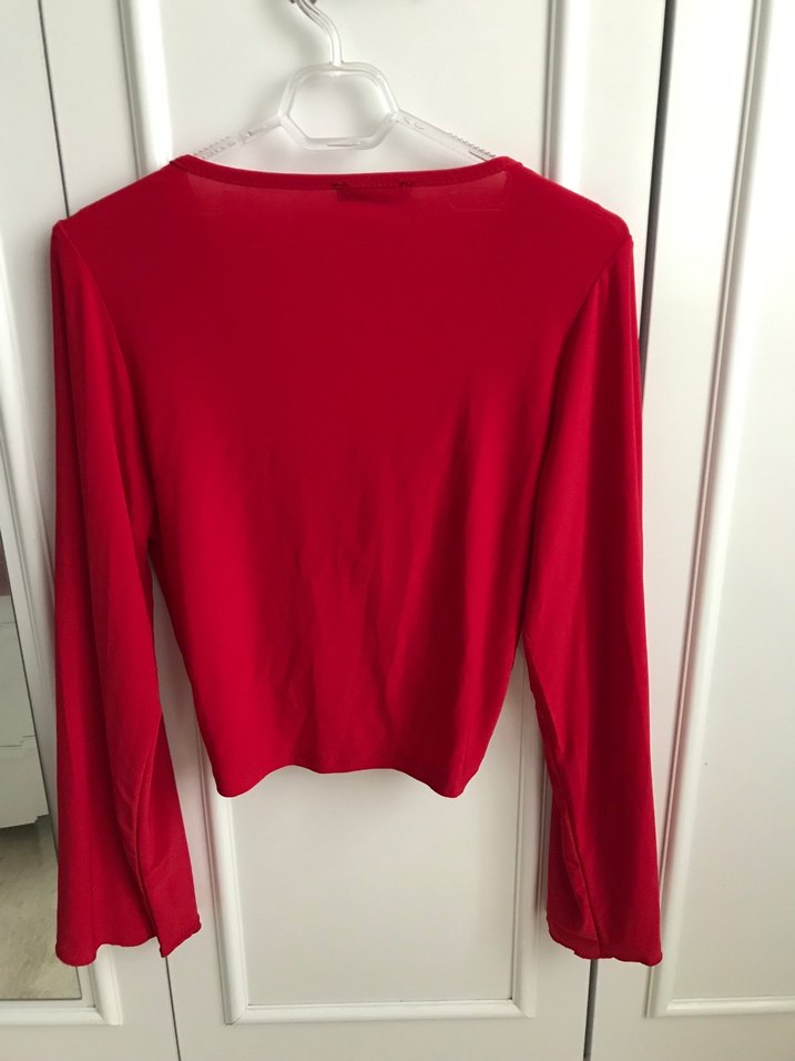 Kırmızı Drapeli V Yaka Uzun Kollu Bluz - Görsel 4