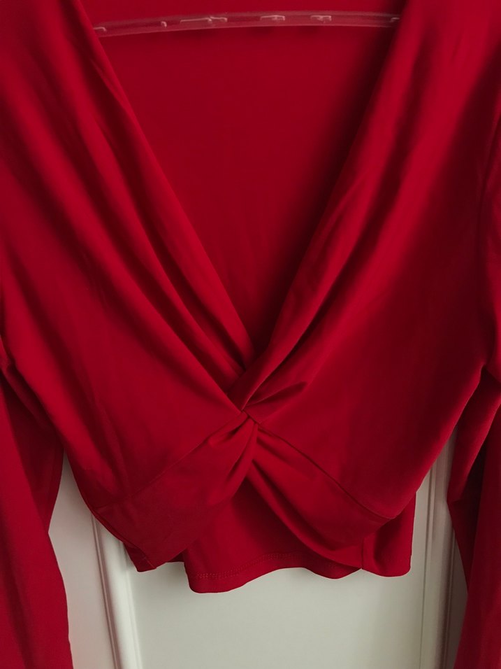 Kırmızı Drapeli V Yaka Uzun Kollu Bluz - Görsel 2