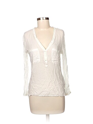 Zara Bluz %70 İndirimli.