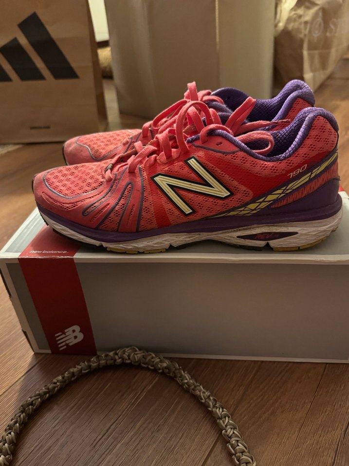 Pembe Somon Kadın Spor Ayakkabısı - Görsel 2