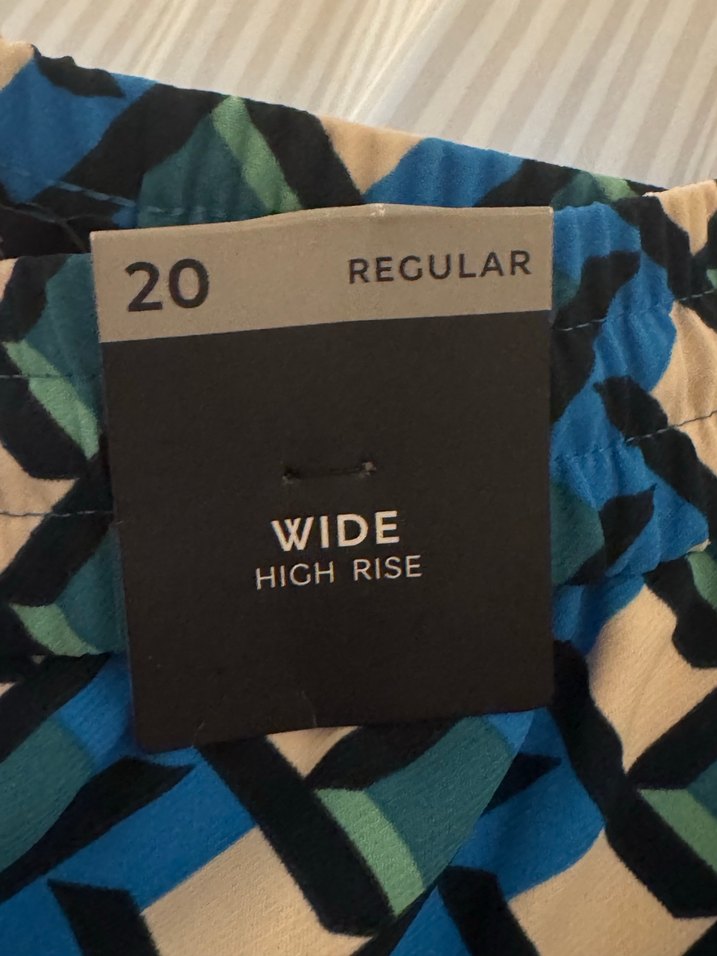 Marks & Spencer Kadın Bol Kesim Kumaş Pantolon - Görsel 4