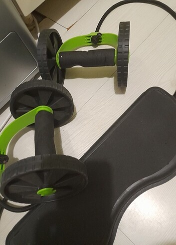 Spor aleti
