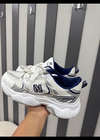 Nike Beyaz Gri Platform Topuklu Spor Ayakkabı