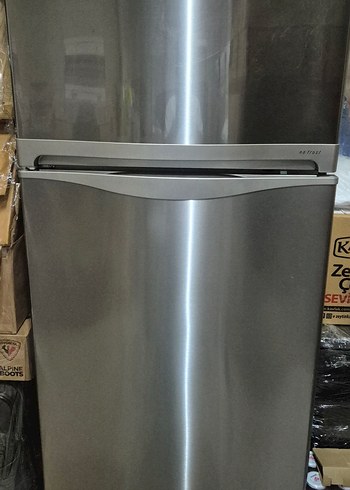 Arçelik Inox Üstten Donduruculu, sıfır gibi tertemiz Buzdolabı. - Görsel 2