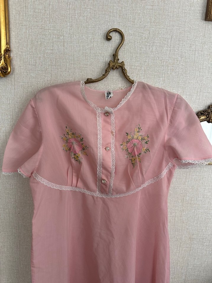 Nakışlı Pembe Uzun Kollu Bohem Gecelik - Görsel 2