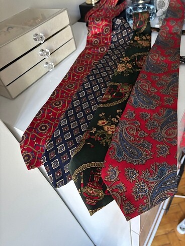 vintage desenli kravat