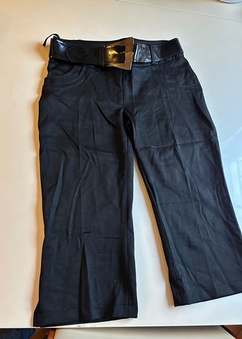 Kemerli Siyah Vintage Bermuda