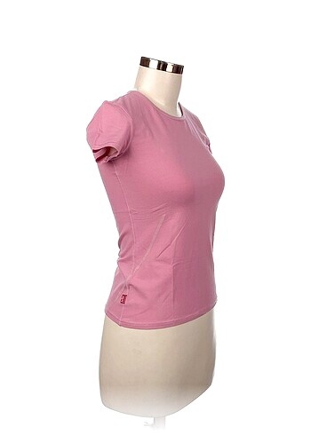 Levis Levis T-shirt %70 İndirimli.