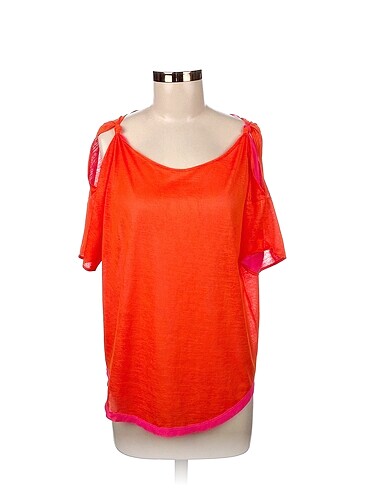 Zara Bluz %70 İndirimli.