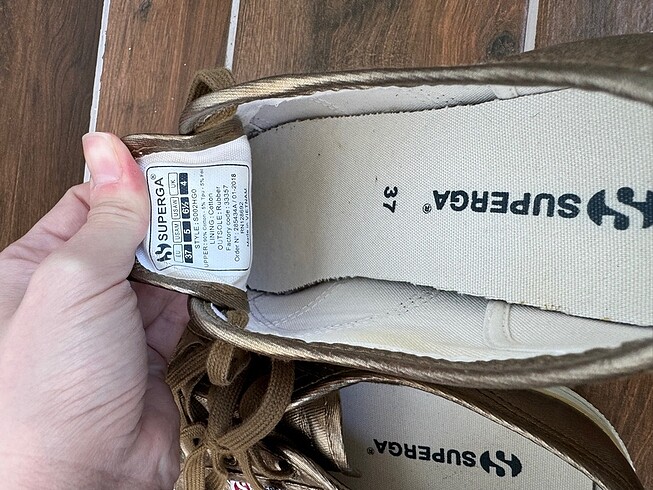 37 Beden Superga Parlak Haki Yeşil Sneakers