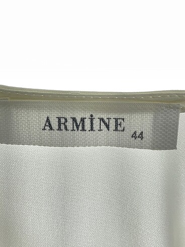 44 Beden beyaz Renk Armine Tunik %70 İndirimli.