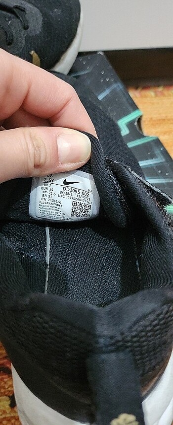 34 Beden nike spor ayakkabi