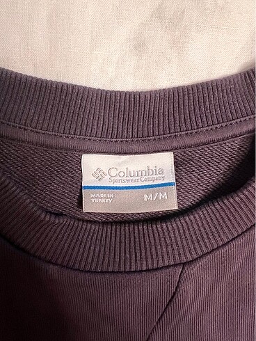 m Beden Columbia sweatshirt