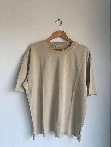 T-Shirt over size
