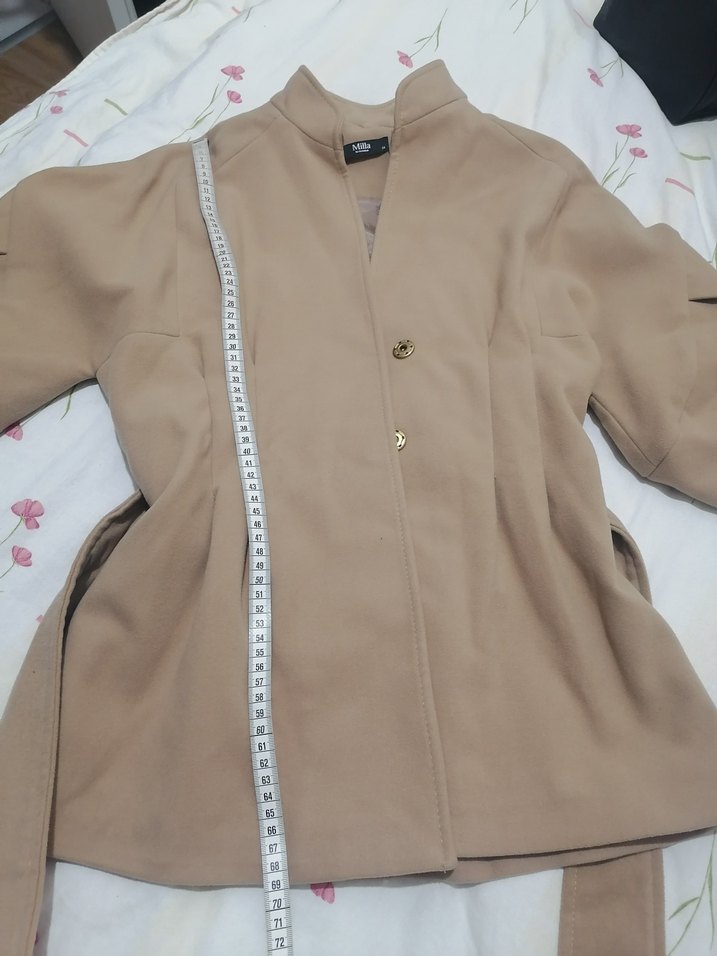 Bej Kısa Kollu Midi Kadın Kaban - Görsel 3