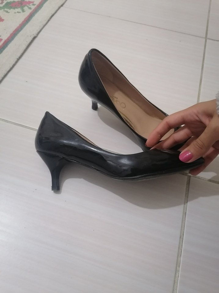 Kadın rugan topuklu ayakkabı 1/4 santim - Görsel 2