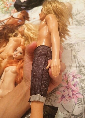 Beden Renk Barbie Yakışıklı Ken Bebekler