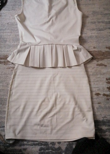 Kolsuz Pilili Mini Beyaz Ofis Elbisesi - Görsel 3