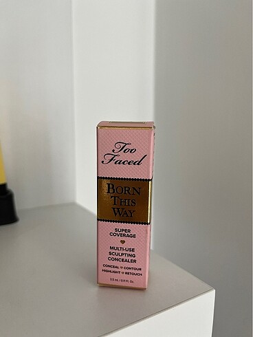 Too faced kapatıcı