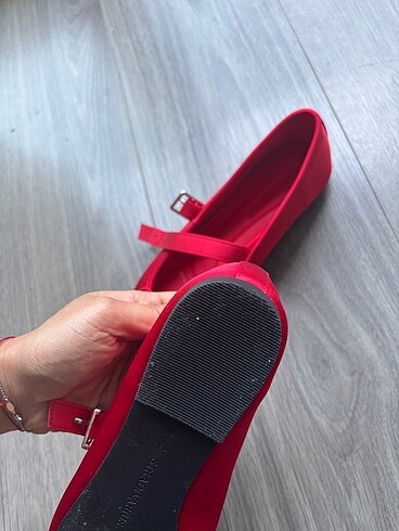 38 Beden Stradivarius cok rahat babet