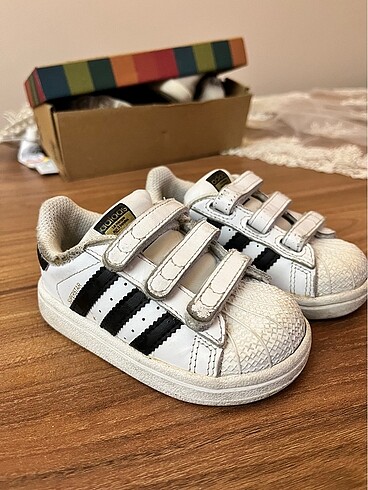 Adidas süperstar 21