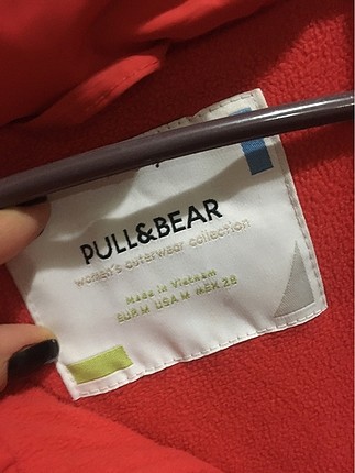 m Beden Pull and Bear mont