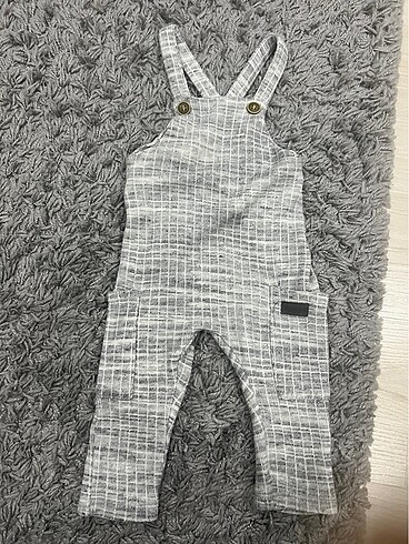 Zara bebek askili tulum