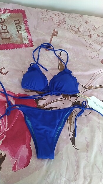 Bikini