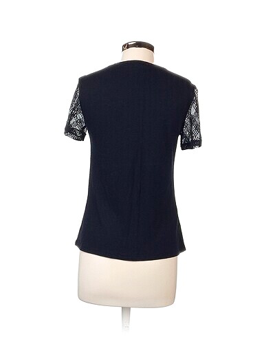 BCBG Maxazria Bluz %70 İndirimli. - Görsel 3
