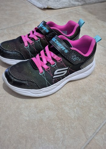 Skechers Kız Çocuk Çok Renkli Spor Ayakkabı