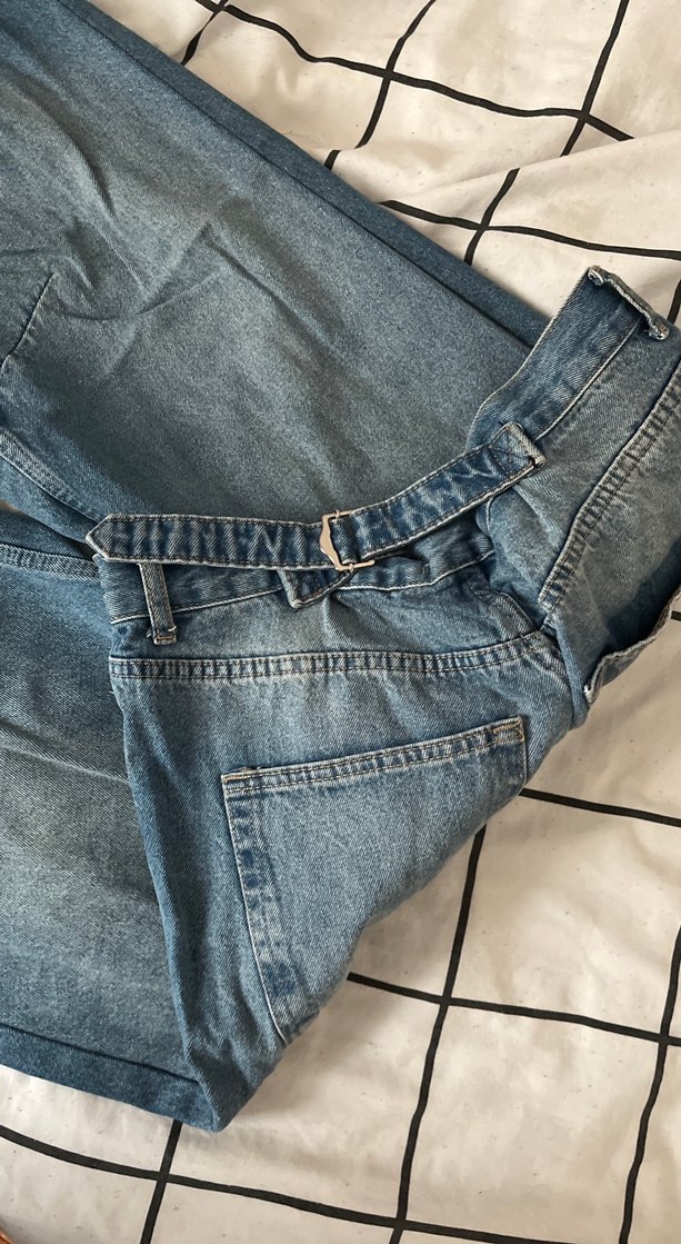 Gri Tonlu Mavi Loose Kot Pantolon paçasında leke var belli olmyr - Görsel 2