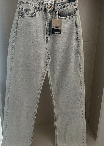 Pull and Bear Gri Denim Düğmeli Rahat Kesim Kadın Jean