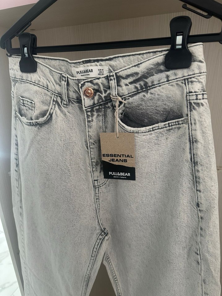Gri Denim Düğmeli Rahat Kesim Kadın Jean - Görsel 4