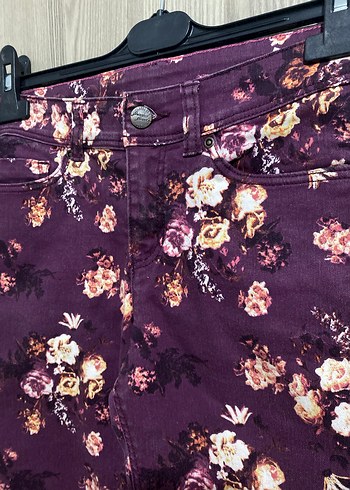 Çiçek Desenli Mor Kadın Kumaş Pantolon - Görsel 3