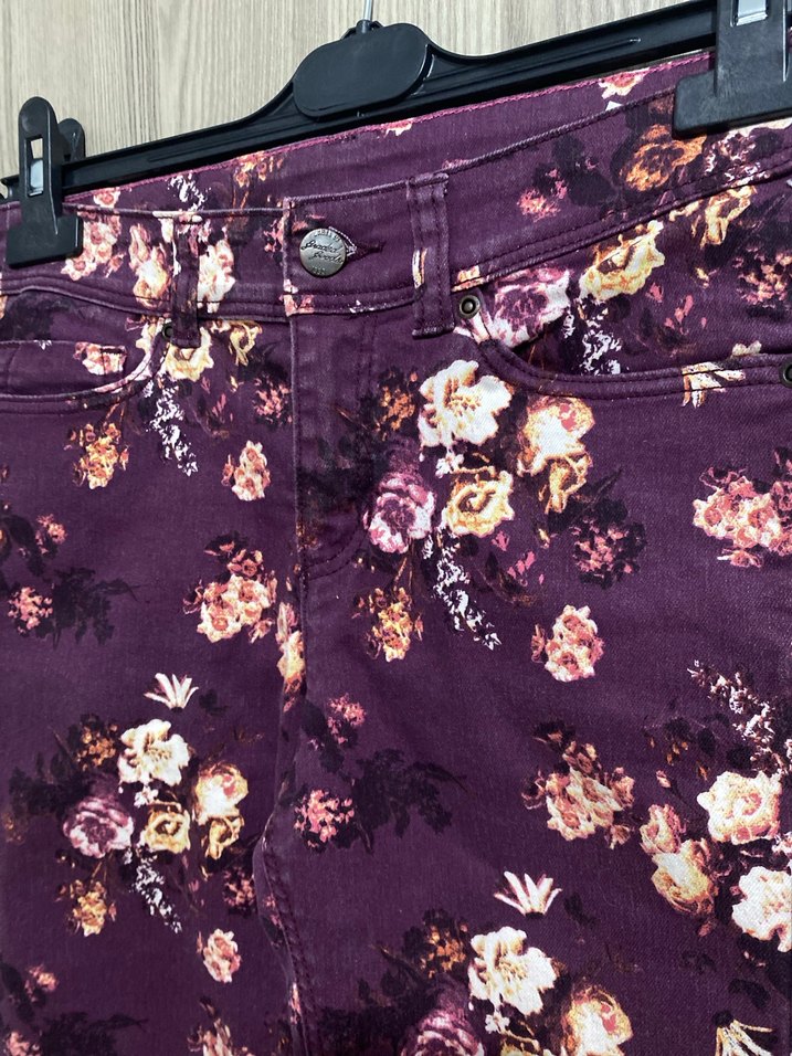 Çiçek Desenli Mor Kadın Kumaş Pantolon - Görsel 3