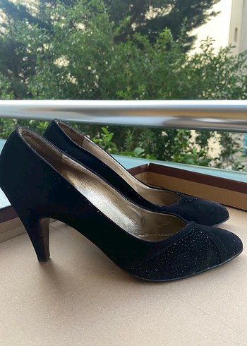 38 Beden Siyah Süet Parlak Stiletto Kadın Ayakkabı
