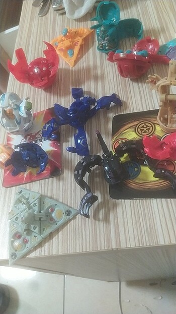 Beden Renk Bakugan