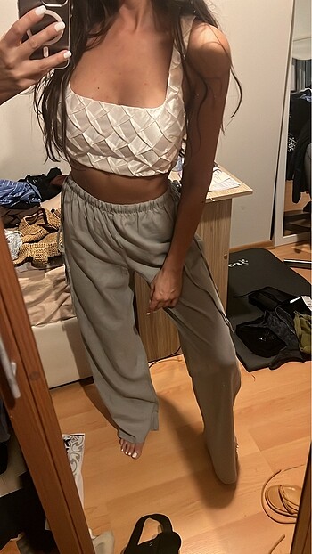 Zara Zara Saten crop bustiyer