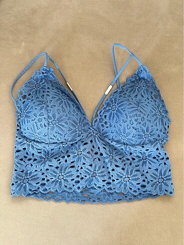 Mavi Bralet