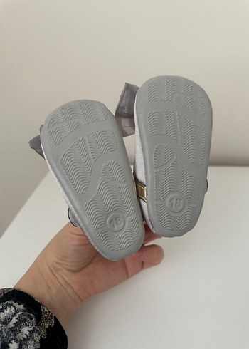 Gri Fiyonk Detaylı Kız Babet - Görsel 5