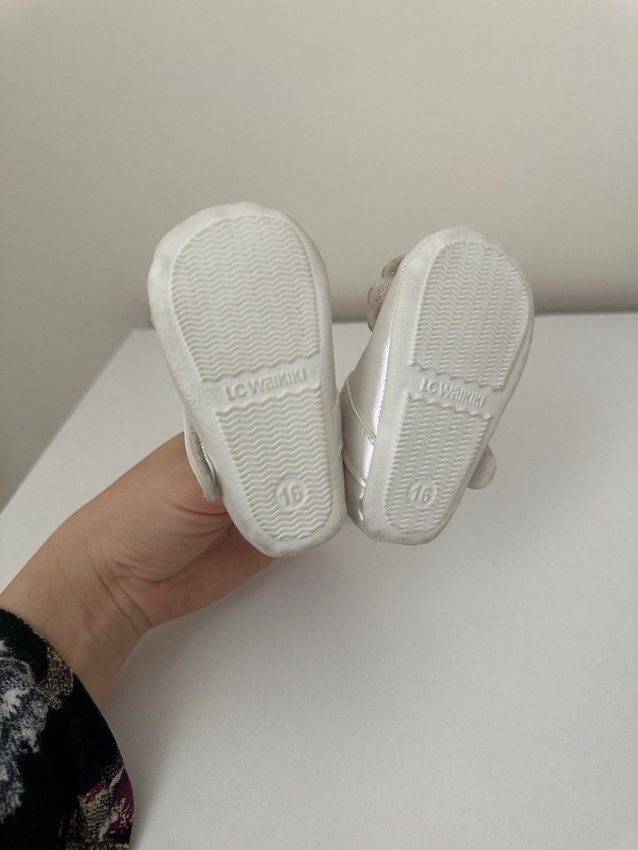 Kız Çocuk Beyaz Fiyonklu Babet - Görsel 5