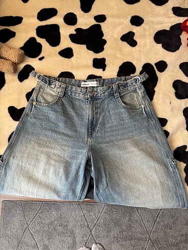 Bershka 44 beden BERSHKA buz mavisi kot pantolon