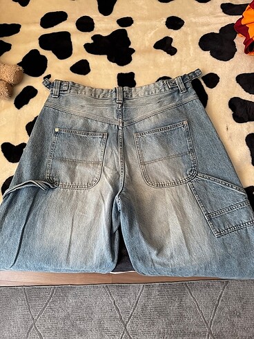 44 Beden 44 beden BERSHKA buz mavisi kot pantolon