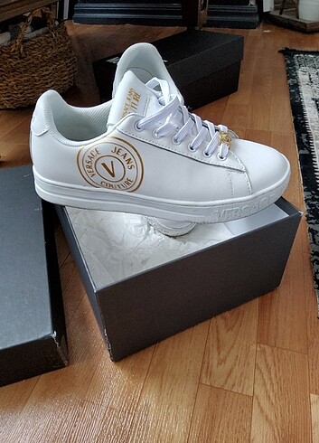 37 Beden Versace sneaker