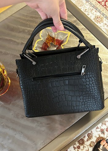 Guess çanta - Görsel 5